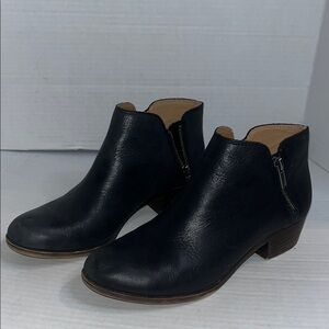 Lucky Brand-8-Black-Burklee-leather, Booties, stacked Heel, ankle boots.